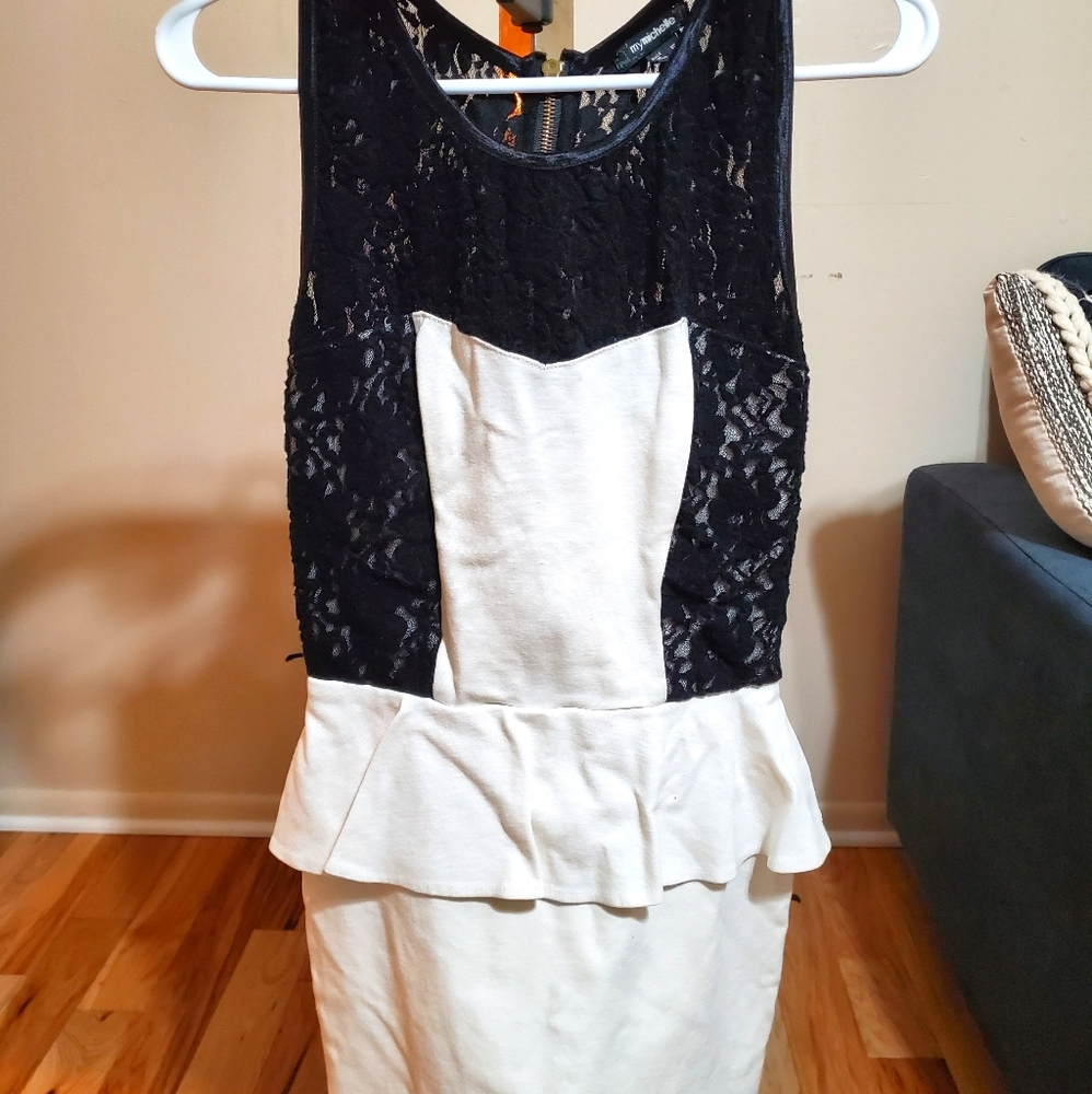 Mini Peplum Lace Dress